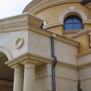 Limestone Window Surround NDF004